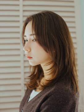 アラワラブルー(arrawarra blue) 韓国風レイヤー/20代/30代/40代/50代/南町/倉敷