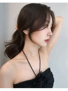 髪質改善/レイヤーカット 半個室Senne春日原【10月15日OPEN（予定）】の写真/前髪スペシャリスト在籍！前髪/顔周りは絶対妥協しません◎骨格に合わせた顔周りデザインで忙しい朝を楽に