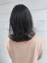 ムウ 難波(MOU)&nbsp;ハッシュカットフルバング似合わせカットレッドブラウン20代30代