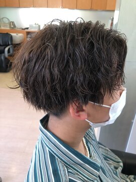 シャンプーボーイ ヒノ(SHAMPOO BOY Hino) 王道ツイストパーマ