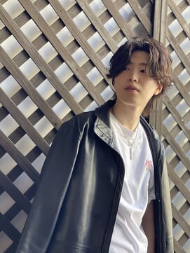 エル(EL.) 無造作センターパート