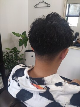 ユニ ヘアサロン イシグロ(yuni HAIRSALON ishiguro) パーマを生かしたカット