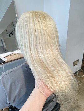 ザ オーダー(THE ORDER) ホワイトシルバー/ブロンド/ケアブリーチ/ハイトーン/名古屋