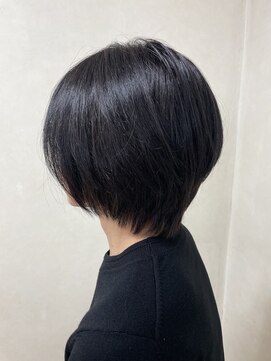 アロット allot ショートボブスタイル