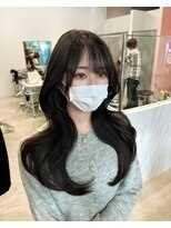 クム(kumu)&nbsp;【kumu】 ロングレイヤー/顔周りカット/栄/名古屋