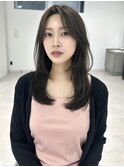 レイヤーカット　ワンカール　ベージュカラー