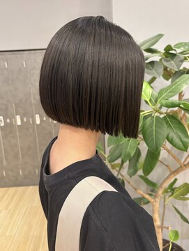 ジアン バイ ミルボン NU茶屋町+(GIEN by milbon) ぱつっとボブ/内巻きボブ/顎ラインボブ/吉岡美音