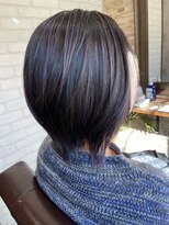 ハサミバイアトリエナガノ 千葉(8sami by atelier nagano) ショートボブ/センターパート/ツヤ髪/グラデーション/イヤリング