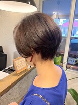 ファム 札幌大通(fam)&nbsp;30代40代◎秋の抜け感ハンサムショート×暗髪