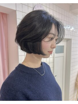 シロコウベ(shiro.kobe) ○● レイヤーボブ ●○