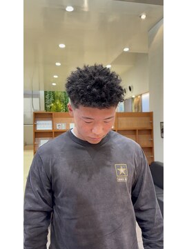 ラドンナ アデッソ(LA.DONNA addesso) スパイキーアフロ