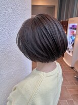 エルサフィロ ヨドヤバシ(el zafiro yodoyabashi)&nbsp;ナチュラルボブ×ベージュ×大人ショートボブ 20代30代40代50代