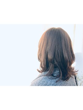 シームリー 千田町店(Seemly) 外ハネミディアム