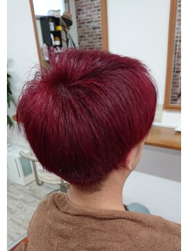 カットブース ティントン(t!mg tomg) カット