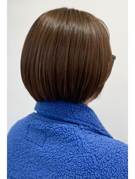 ハートボックス 四谷店(Heart box) ツヤ重視のミニボブ