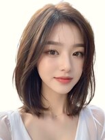 ラベスト キョウト(LOVEST)&nbsp;センターパート【前髪なし】ラフカジュアルなボブ