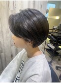 コンパクトショートボブ