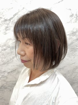 メロウ 白髪を綺麗なアッシュ系カラーに!