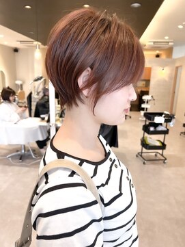 シシ 大宮(She 2.) ショートボブマッシショート/前髪/イメチェン/グレージュカラー