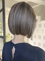 エリマ 武蔵小杉(elima) 大人ショートボブヘアミルクティーベージュカラーグレイカラー◎