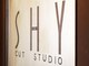 シャイ(SHY)の写真