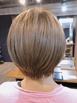 レイ 津田沼(Lei) 黒髪/ボブルフ/ネビージュ/小顔/ワンレン/