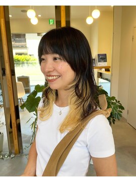 ビアノバ(via nova) レイヤースタイルに抜きっぱなしブリーチ