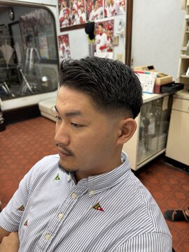 デザミ(Des Amis) 7:3フェード