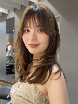 ロンドメリア 天神大名店(Lond Melia) 小顔に見せるミディアムヘア/韓国ヘア/暗めカラー