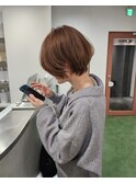 ショートボブ