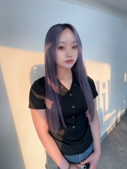 リル(lil)の写真/"周りと差がつく"デザインカラーがオススメ◎ケアブリーチでダメージを最小限に抑えた技術が◎当日予約OK