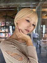 美容室 ビ フェスカ(B FESCA)&nbsp;ハイトーンショート/ミルクティーベージュ/20代