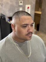 メグロバーバーショップロッポンギ 目黒六(MEGURO BARBER SHOP 6PPONGI) 6mm BuZZ