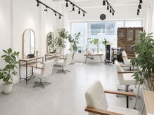ヴィータ 田町(vi ta)の雰囲気（ゆったりとした空間【オージュア・イルミナカラー取扱店】）
