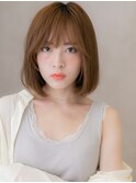 ミルクティーベージュブリーチなし小顔前下がりボブ20代30代W