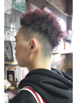 オーバーキャプテンネイキッド(OVER CAPTAIN NAKED) ストリートボックスアフロ