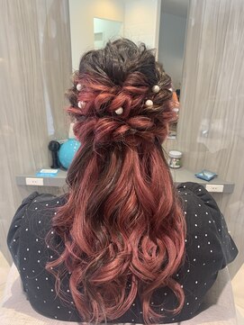 カラーズ(PRIVATE HAIR SALON COLOR'S) 華やかハーフアップ