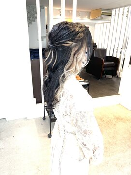 レディスペヘアーシータ(Redispe hair θ) ハーフアップ