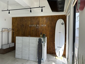 HAIR'S NJ 1963 【ヘアーズ　エヌジェイ】