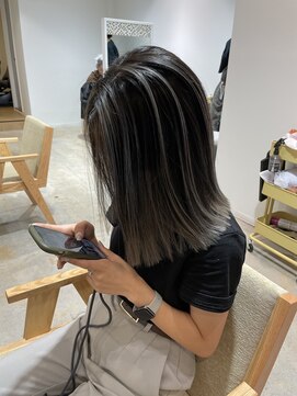 コレット 宇都宮(collet Gigi) 2ブリーチ♪エアータッチバレイヤージュ