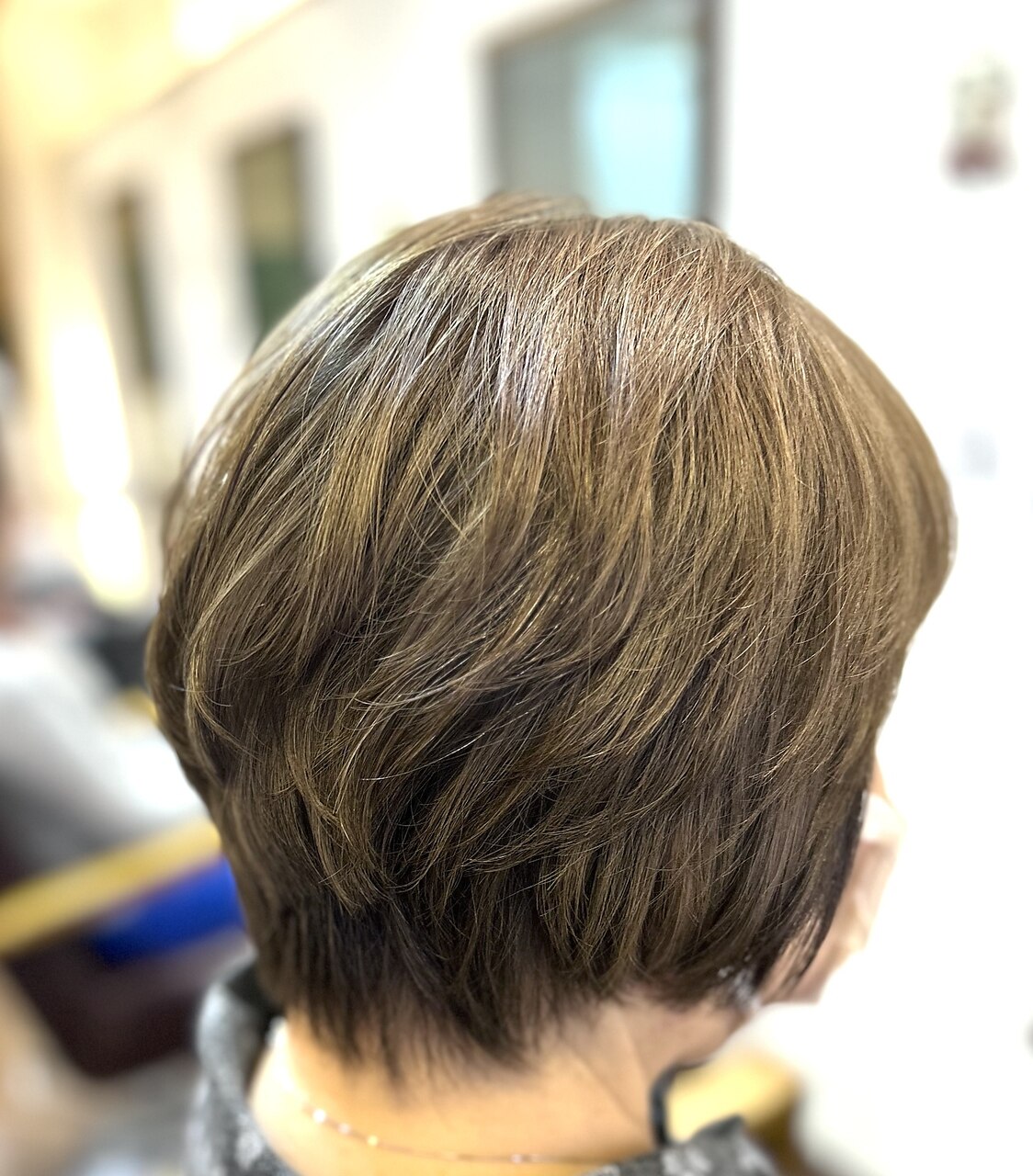 ゆるふわショートボブ／くせ毛ふんわりショート/40代50代60代