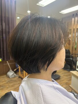 イーリング ショートボブ