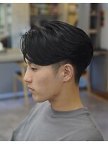 センターパート波巻きスパイラルパーマシャドウパーマゆるめ