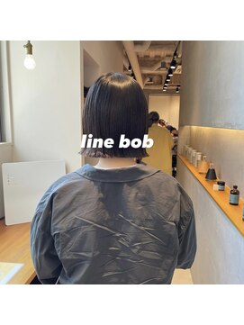 リトグラフ(Lithograph) 外はねボブ