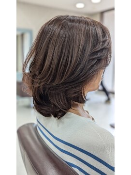 イエロー フォー ヘアー(Yellow for hair) 大人のミディアムマッシュ