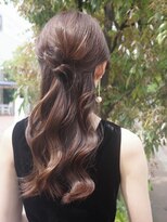 ビュートリアム 福岡(BEAUTRIUM)&nbsp;大人のお呼ばれハーフアップ