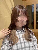 ミュー(miyuu)&nbsp;結んでも超可愛い！！ベージュインナーカラー