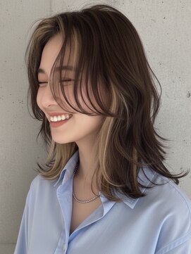 おしゃれな大人のインナーカラー ミルクティーベージュ