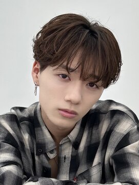 ロンドオム 池袋(Lond Homme) men's/メンズ/メンズカット/韓国/黒染/顔周り/マッシュ/池袋