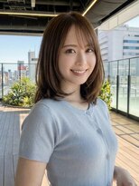 ランド(RaND)&nbsp;小顔ミディアムレイヤー/ハッシュカット/ココアグレージュ/横浜